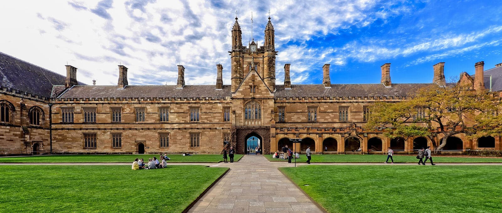 Main Quadrangle lawns at the University of Sydney